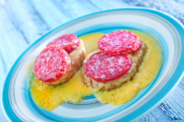 bread with salami and cheese