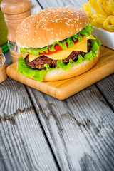 Burger cheeseburger