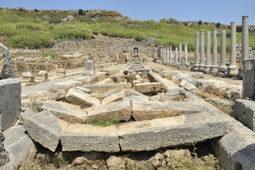 Turchia, antiche rovine di Perge, costa di Antalya