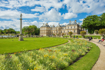 Fototapeta premium Luxembourg Garden(Jardin du Luxembourg) in Paris, France
