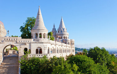 Fototapeta na wymiar Fisherman Bastion on Buda Castle hill in Budapest, Hungary