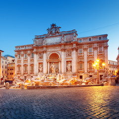 Fototapeta na wymiar Trevi Fountain (Fontana di Trevi). Rome - Italy.