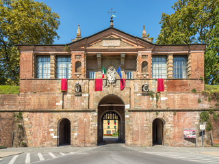 Porta San Pietro in Lucca - Gate to old city