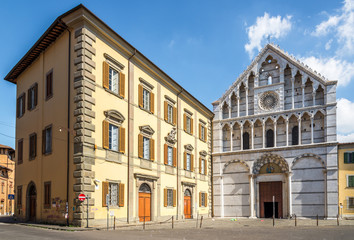 Fototapeta na wymiar Church Santa Caterina in Pisa