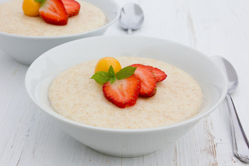 Semolina porridge