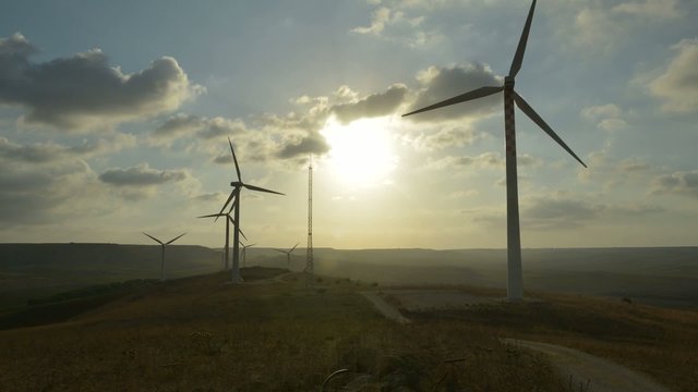 Timelaps parco Eolico