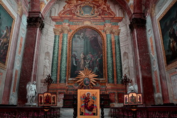Fototapeta na wymiar Inside the church of Santa Maria degli Angeli