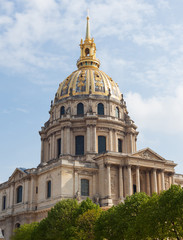 Obraz premium View of Dome des Invalide.
