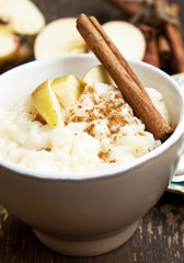 Rice Pudding with Apple and Cinnamon