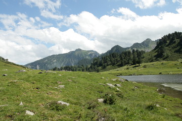 Fototapeta na wymiar Pic de la camisette,Pyrénées ariégeoises