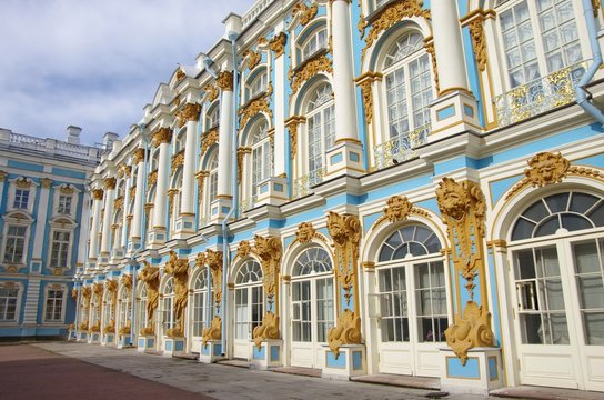 Le palais de Catherine ( St Petersbourg - Russie)