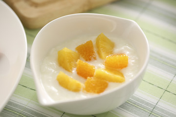 フルーツヨーグルト