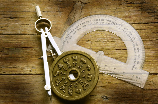 中國占星學 Chinese astrology Astrolog&iacute;a china Chinesische Astrologie