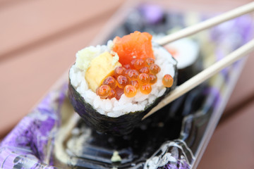 maki sushi