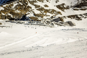 Ski landscape with resting people