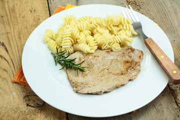 steak et pâtes
