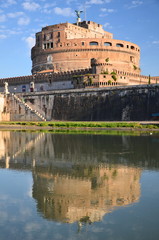 Majestatyczny zamek św. Anioła w Rzymie, Włochy
