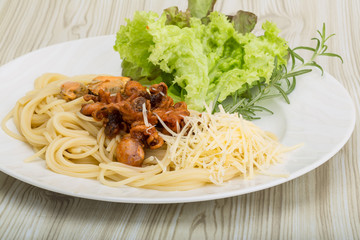Pasta with octopus and mussels