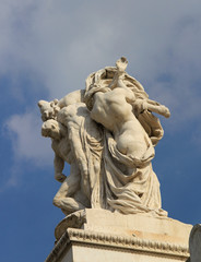 Le sacrifice - Monument Victor Emmanuel II à Rome