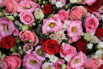 Red, pink and white wedding arrangement