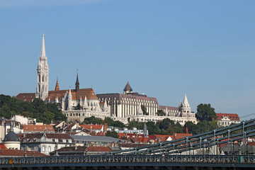 Obraz premium Fisherman bastion and Matthias church Budapest cityscape