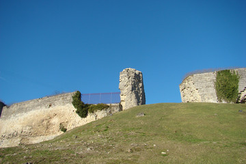 Fototapeta na wymiar Coucy-le-château,Aisne