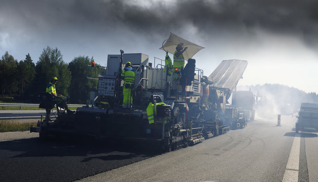 Paving Machine, Tarmack And Asphalt Works