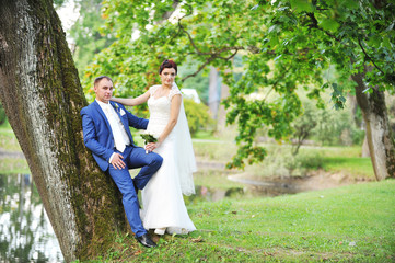 groom and bride