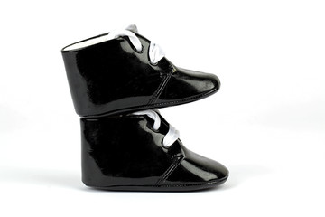 Ein Paar Lackschuhe
