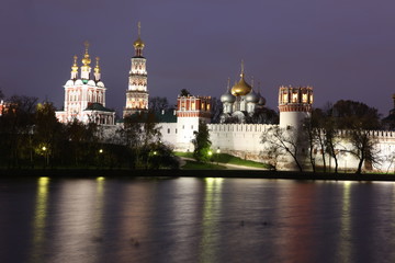 Fototapeta na wymiar Russian orthodox churches in Novodevichy monastery, Moscow