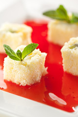 Sweet Fruit Sushi Roll