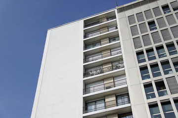 Barre d'immeuble à Boulogne