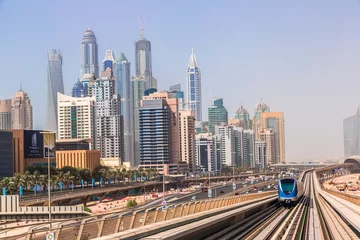 Fotobehang Midden-Oosten Metrostation Dubai Marina, Verenigde Arabische Emiraten