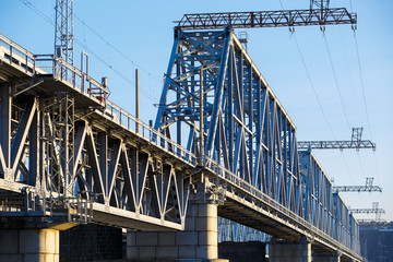 Fototapeta premium Railroad bridge winter river