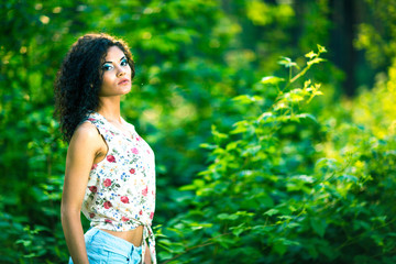Fototapeta premium portrait of a beautiful blonde outdoors in the park