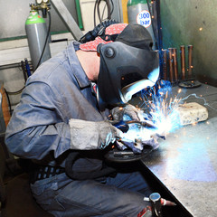 Schweißer in der Industrie // welding operator