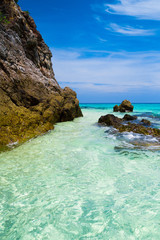 Fototapeta premium Heavenly Cove Rocky Bay