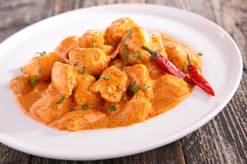 chicken cooked with curry sauce