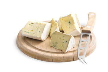 blue cheese on cutting board