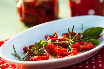 sun dried tomatoes