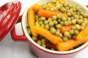 petits pois et carottes
