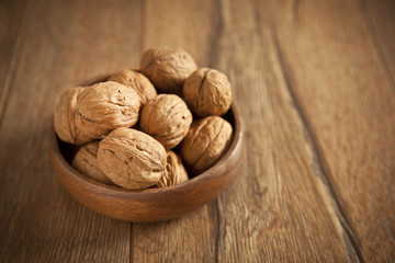 Walnut kernels and whole walnuts