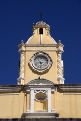 Horloge à Antigua, Guatemala