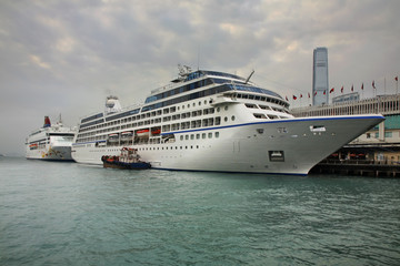 Fototapeta na wymiar Port in Hong Kong. China