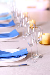 Table setting in restaurant