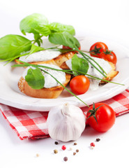 Fresh vegetables and bruschetta sandwiches with cottage cheese