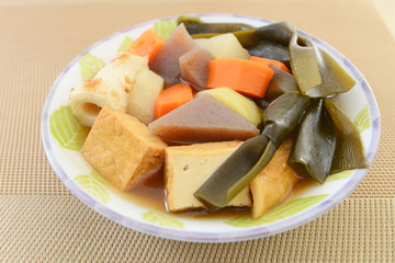 日本伝統料理のおでん