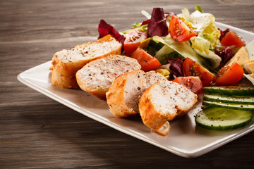 Roast chicken fillet and vegetables