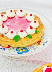 tart  with cottage cheese, cowberry and cream