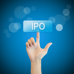Obraz premium IPO. hand man pressing ipo button.